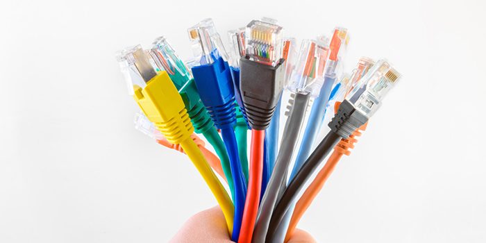 Perbedaan Kabel UTP  Cat 5e vs Cat 6 yang Perlu Diketahui